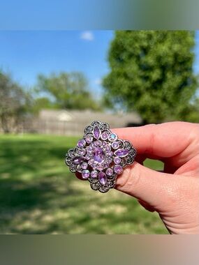 Vintage Baroque Brooch Purple & Silver EUC